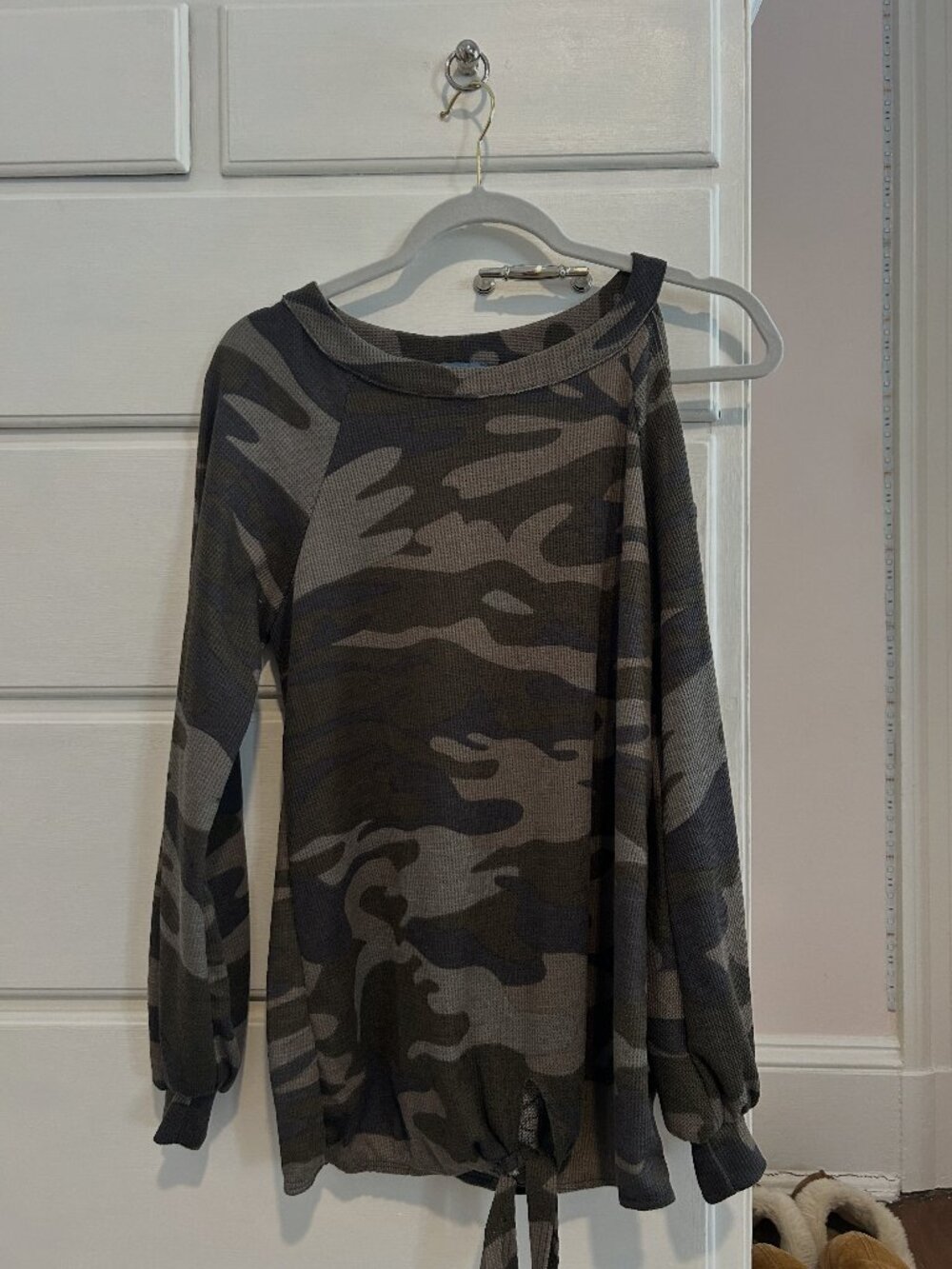 Neely Camo One Shoulder Top Green Size S Y2K Going Out Streetwear NWT